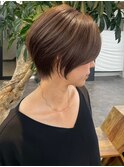 ハイライトレイヤーカットショートボブイルミナカラー天神大名
