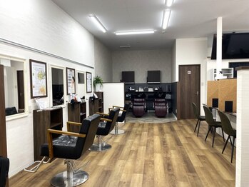 アイスタイル 緑井店(I STYLE)の写真/大人女性必見のヘアサロン◇エブリイ緑井店の敷地内なので、お買い物帰りや隙間時間などでご来店可能♪