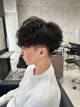 シャイン 大宮(SHINE) メンズカット/パーマ/ヘッドスパ/ブリーチ/眉毛/韓国/大宮/Men's