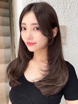 レア 表参道(L'ea) くびれヘアアプリコットオレンジ夏ヘアハイライトカラー