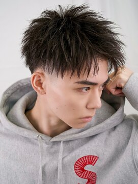 ゼロ 渋谷(XeRo) 爽やかツーブロック【スパイクショート】