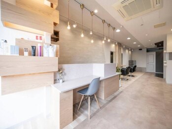 ステム(stem)の写真/少人数制のプライベート空間で、経験豊富なスタイリストがマンツーマン施術！髪質や骨格に合わせてご提案＊