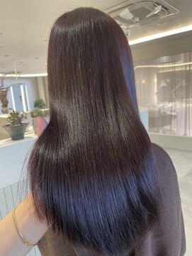 ビビバイベル(BiVi by BHEL) 桑名ロングレイヤーカットハッシュカット透明感カラー重めロング