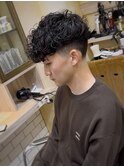神保町　スペインカール　フェード　メンズサロン　サーフカール