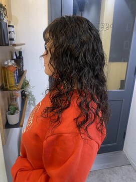 オッジバイケンジ(oggi by KENJE) パーマ/ロングパーマ/海外風パーマ/くるくるパーマ