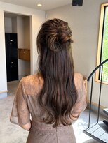 ベースヘアー(BASE hair)&nbsp;ゆるふわハーフアップ