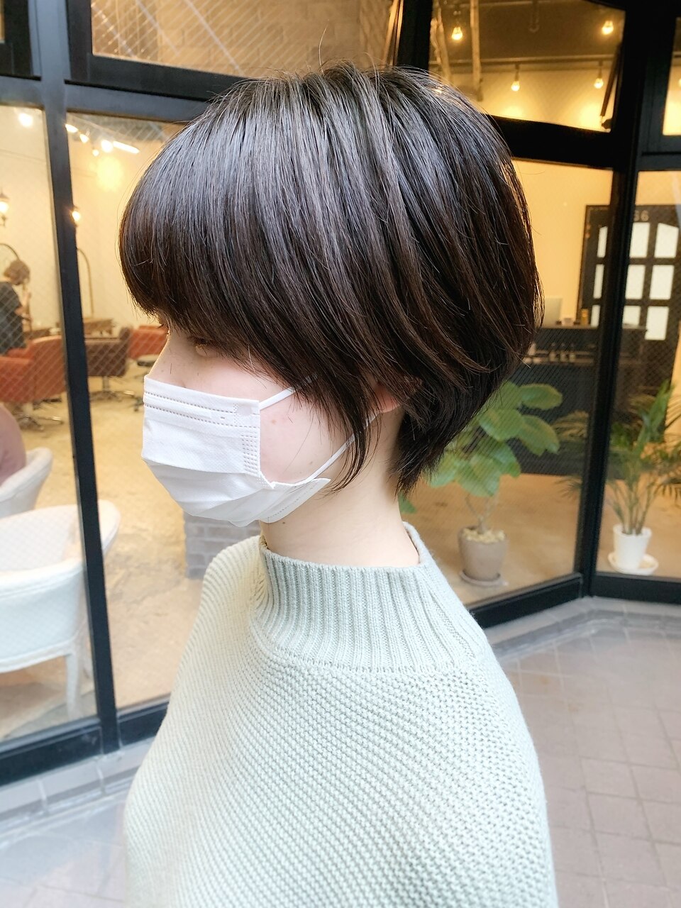 meme　マリブ　ふわっと軽やかショート　ライトブラウン 剛毛さんおすすめ】まとまりつや出しブラウンボブ：L112598227