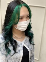 ヘアー ブランコ(hair Blanco)&nbsp;フレーミングカラー　エメラルドグリーン