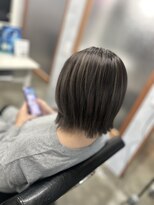 ミニィバイミラーズ(Miniy by Miroirs)&nbsp;切りっぱボブ×ハイライト