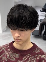 オーシャントーキョー 仙台(OCEAN TOKYO)&nbsp;黒髪シャドウパーマ刈り上げマッシュ2ブロック波巻きスパイラル