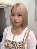 ホワイトブロンドボブ！