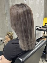 ラック(LUCK)&nbsp;バレイヤージュ/船橋/くすみベージュ/細めハイライト