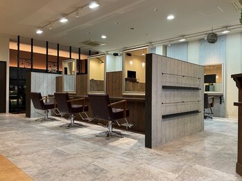 ロゼッタ 大崎古川店(Rosetta)の写真/贅沢な空間で、日頃の疲れを癒しませんか？丁寧なカウンセリングと高い技術で理想のスタイルを実現☆