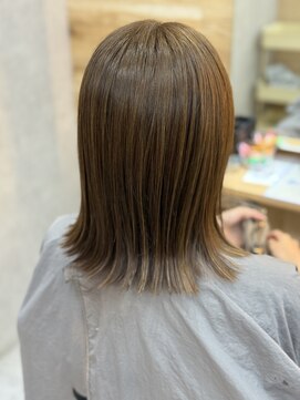 アグ ヘアー ミロ 本厚木店(Agu hair milo) ミディアムボブ