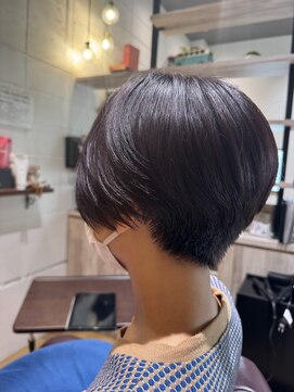 チアー ヘアリラクゼーション(cheer HAIRRELAXATION) 前下がりハンサムショート