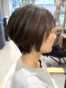 グラッシー センター北店(GLASSI) 白髪ぼかしハイライト★オリーブグレージュ★小顔ショートボブ