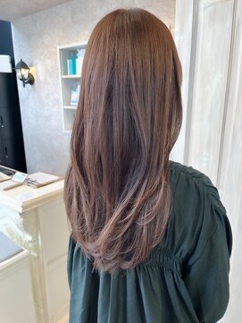 キャアリー(Caary) 福山人気レイヤーロング20代30代艶髪モカブラウンダメージレス