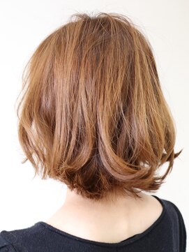 エコルアヘアー(ecolua hair) ショート×ハイトーン