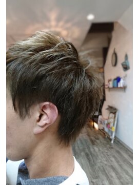 ヘアーサロン ドルチェ(DOLCE) アディクシーでツヤ感ある爽やかスタイル