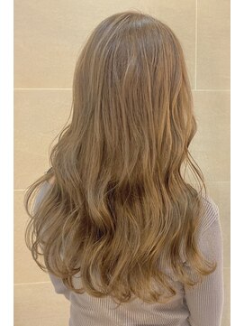 ユーフォリア 新宿通り(Euphoria) 【Euphoria】ミルクティーベージュ＊モテ透明感