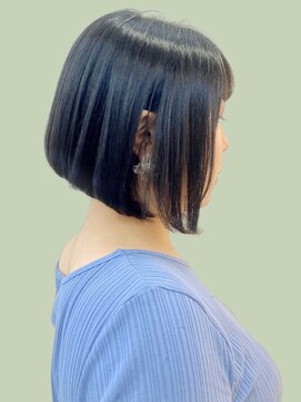 ザビー(THE B) 愛され前下がりボブ