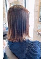 シュモレポルターレ(Shumore portare)&nbsp;縮毛矯正でふんわりストレート外ハネミディアム