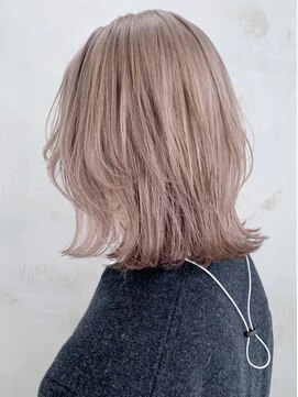 アイティーバイアルバム 藤沢店(IT by ALBUM) ベージュボブ_カーキグレージュマッシュショート_ba317271