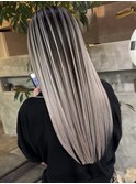 ロング×バレイヤージュハイライト