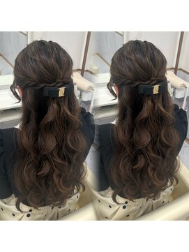 ヘアセットアリエス(aries) ハーフアップ