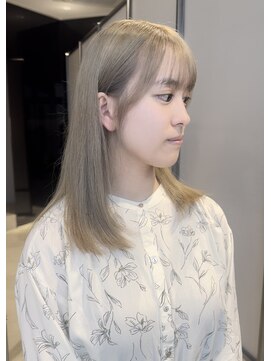 ビーヒアナウ 金沢県庁店(BE HERE NOW) 【シルバーベージュ*】