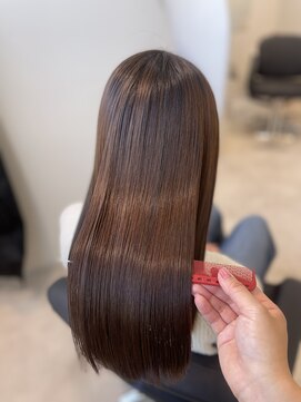 エミュスト(Emuest) 髪質改善トリートメント