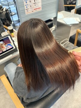 キング 梅田店(K!ng) 縮毛矯正髪質改善ハイライトレイヤーカット梅田美容室エクステ