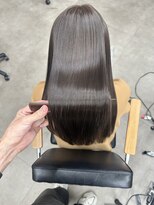 ヌークバイラヴェスト 四日市(neuk by lovest) うるつやストレート