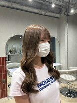ユニ 心斎橋(Uni.) 心斎橋/韓国ヘア/レイヤーカット/髪質改善/顔周り/ブリーチ