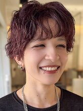 トップヘアー ミカワアンジョウ 安城(TOPHAIR MIKAWA ANJO)&nbsp;安城ハンサムマッシュショートくせ毛風パーマチェリーレッド20代
