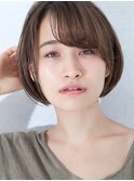 ヘルシージェンダーレスナチュラルエレガンスストレートショート