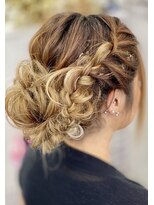 アヴニール アックス(Avenir axe)&nbsp;編み込みアレンジ