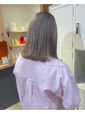 ホワイトベージュ