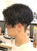 波巻きスパイラルパーマツイストスパイラルパーマセンターパート