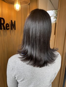 リエム(ReM) 外はね、ボブ、レイヤー/松本/南松本/平田