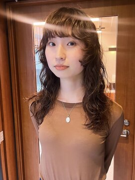 シキ 渋谷(siki) ベージュカラー/ブリーチなしダブルカラー/赤 み消し/渋谷/原宿