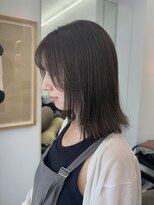 シベルバレー 横浜(sibell)&nbsp;ロブ/ミディアム/レイヤーカット/2wayバング/オリーブベージュ