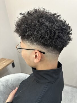 ロルド シェリ(Rold Cheri) ショートアフロ/メンズショート/特殊パーマ