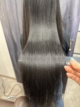 コモド(Comodo) 髪質改善　プラチナトリートメント