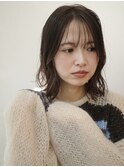 柔らかミディアムボブ