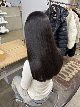 クオーレ (CUORE) ダークブラウン×髪質改善縮毛矯正