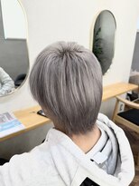 ダイアモンドリリーキートス(Diamond Lily kiitos)&nbsp;シルバーカラー(ひなた指名)ハイトーン/ブリーチカラー/メンズ