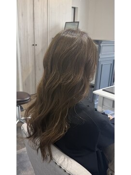 レナトゥス ヘアー オブ ネイル(Renatus Hair of Nail) 透明感オリーブベージュ【新越谷/南越谷/髪質改善】