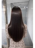 オリーブベージュ