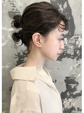 パプレ(PAPRE) お団子ヘアアレンジスタイル　ヨシダノブト